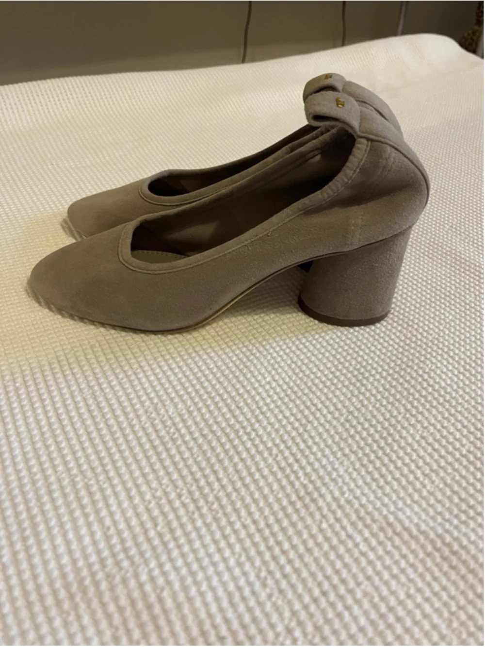 Tory Burch Shoes Womens Therese Slip On Pumps Suede Block Heels Casual 7